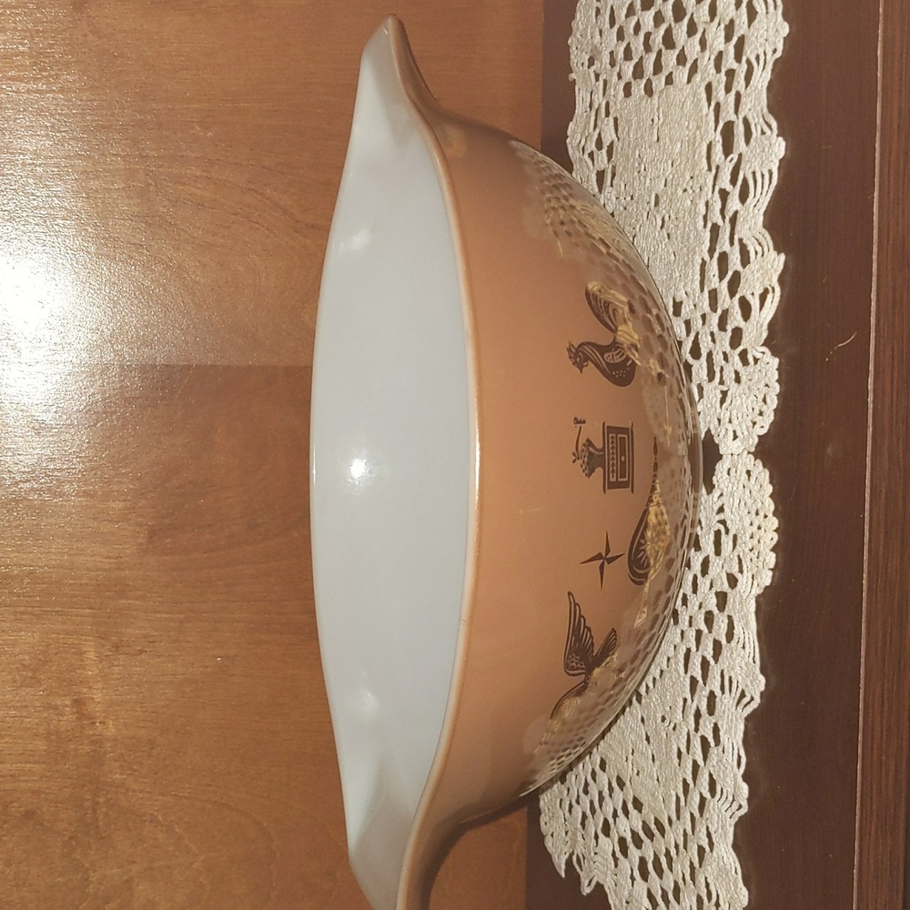 Vintage Pyrex Early American Brown and Gold 4 Qt 444 Mixing Bowl